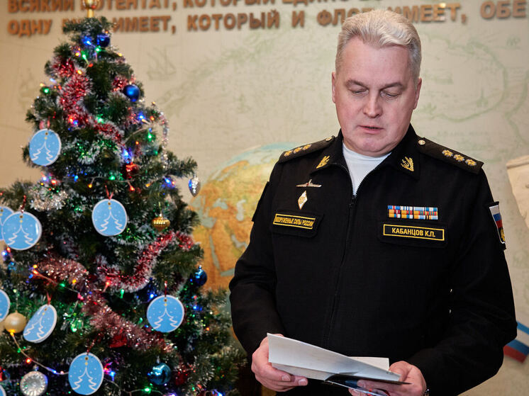 Адмирал Северного флота исполнил мечту школьника из Североморска