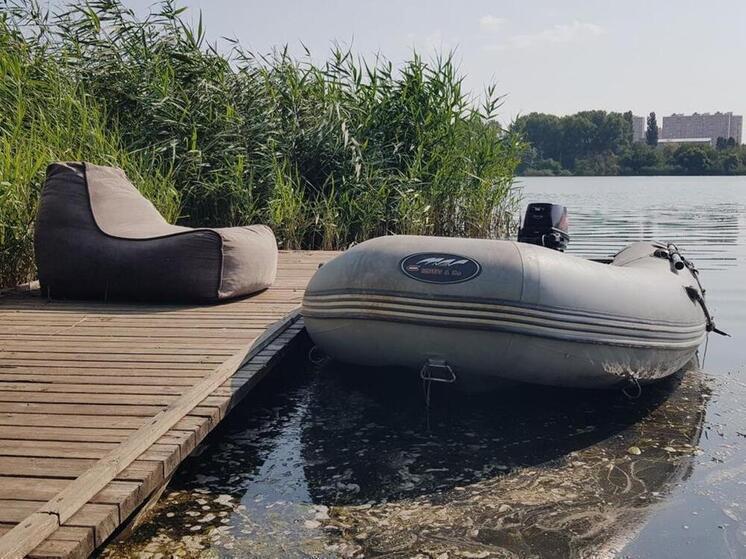 Грузовое судно под флагом Вануату село на мель в Темрюкском районе