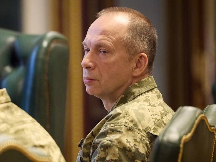 Главком ВСУ Сырский положил отца в клинику Подмосковья