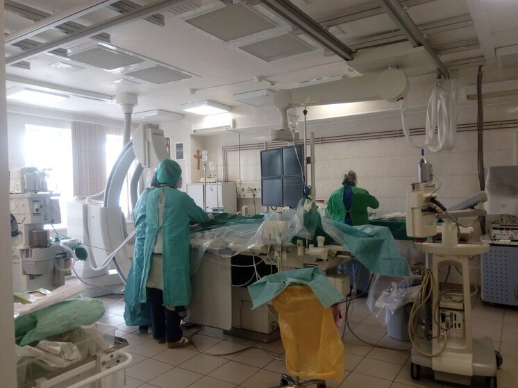 Средняя заработная плата врачей в Петербурге превысила 150 тысяч рублей