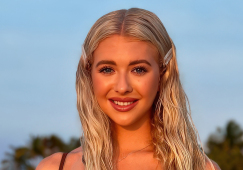 «Снегурочка»: сияющая Софья Леонтьева очаровала зимней фотосессией