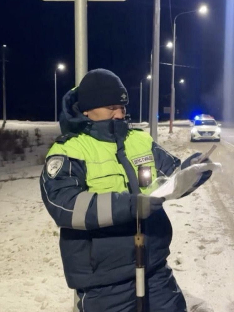 21-летняя жительница Тувы нетрезвая  за рулем авто совершила наезд на жилой сельский дом