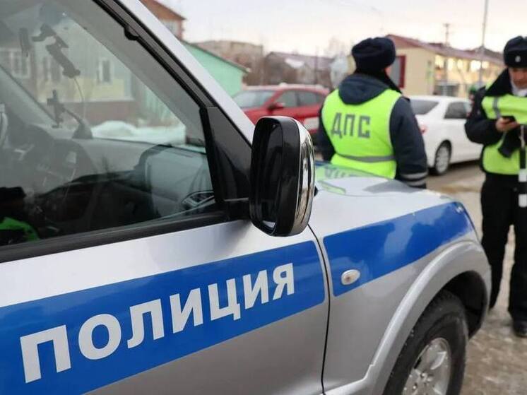 Полицейские задержали пьяную женщину за рулем Haval в Салехарде