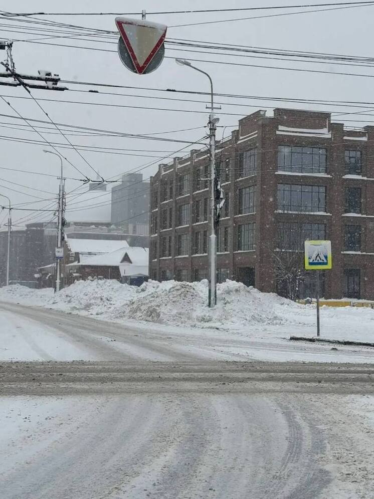 Олег Денисов озвучил, какие штрафы грозят за несвоевременный вывоз снега