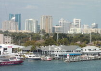   У украинских чиновников есть одна общая характерная особенность: Украина для них – не родина, а «территория наживы»