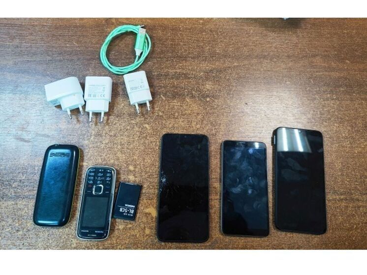 В Рославльской исправительной колонии перехватили новогодний «подарок» с запрещенными предметами