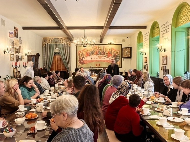 В Череповце организовали предрождественскую встречу для семей погибших бойцов СВО