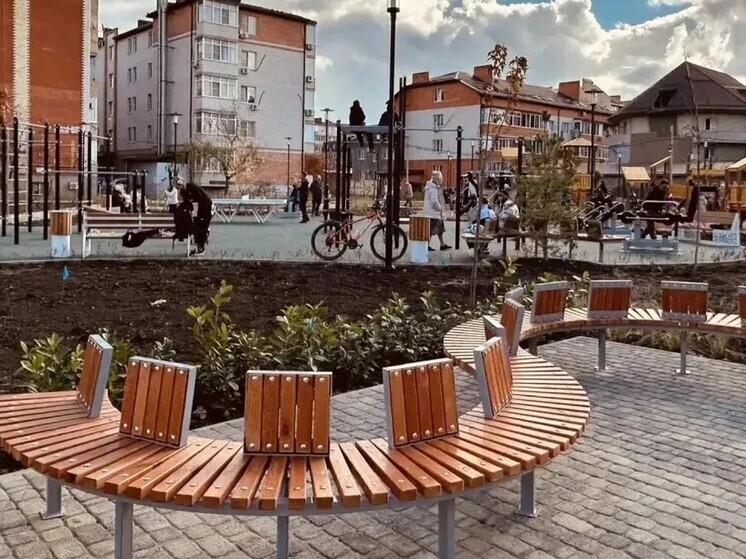 В Краснодаре в 2025 году обновили 13 скверов и бульваров