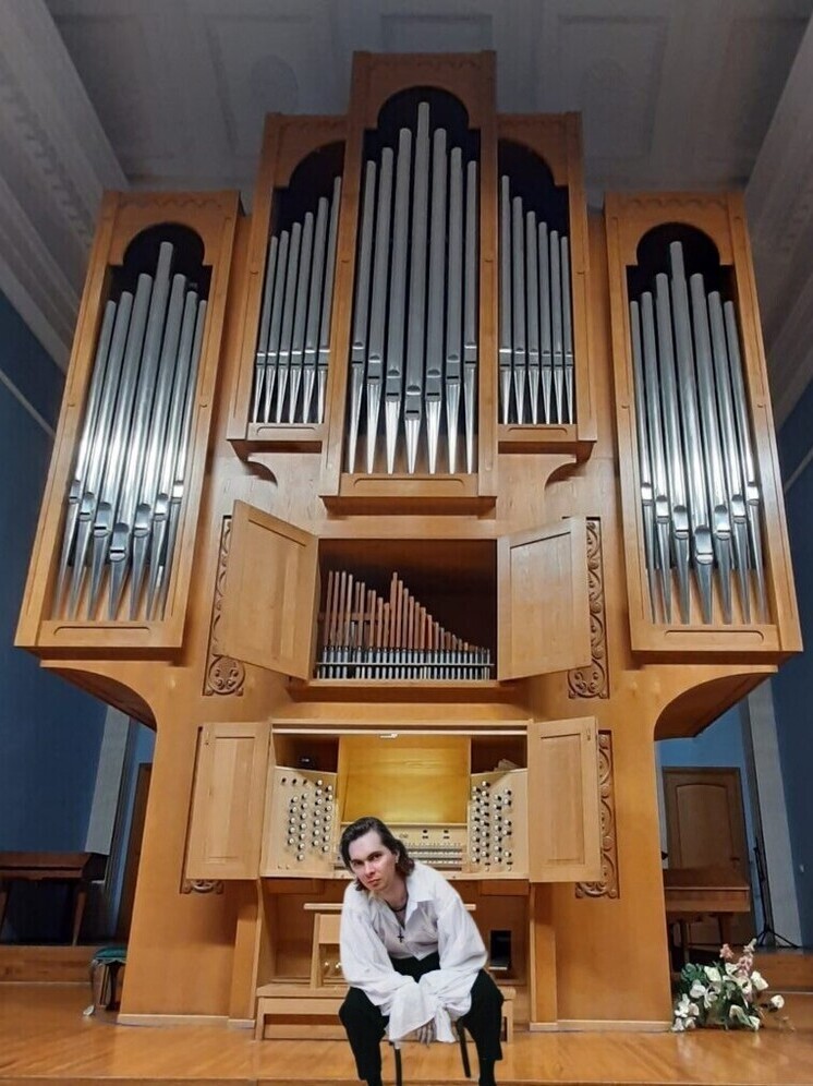 Псковичей приглашают на «Виртуозное Рождество»: органный концерт с рождественским настроением