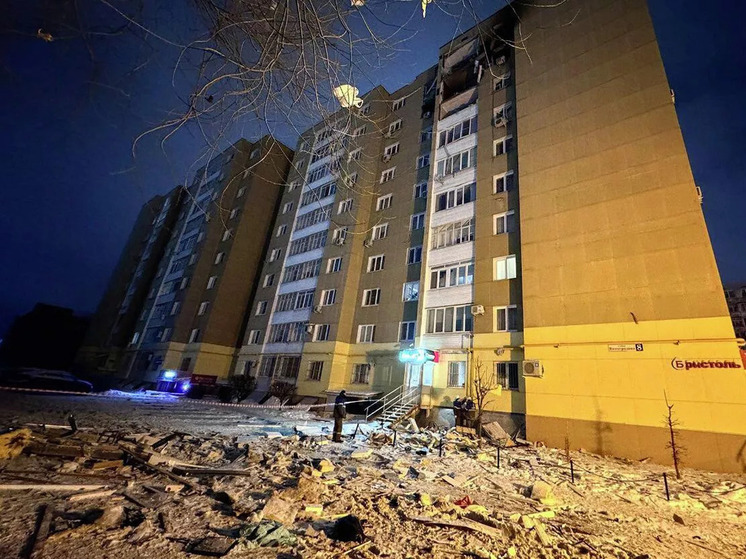 Следком назвал взрыв бытового газа причиной пожара в многоэтажном доме в Твери