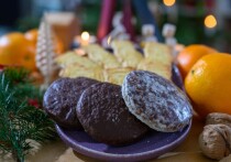 Сегодня пряники — не только одно из любимых лакомств и детей и взрослых, но и один из символов новогодних праздников и Рождества