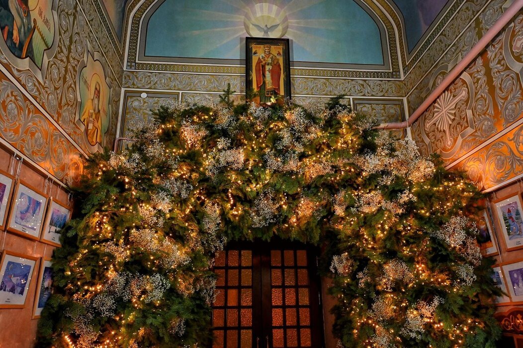 Серпухов готовится встречать Рождество: фото убранства храмов округа