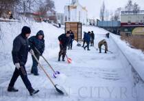 Более 150 человек дополнительно привлечено на уборку общественных территорий, парков и скверов от снега в Кургане