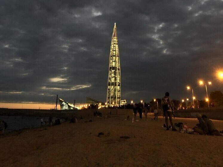 Лахта засияет белым светом в Рождественскую ночь