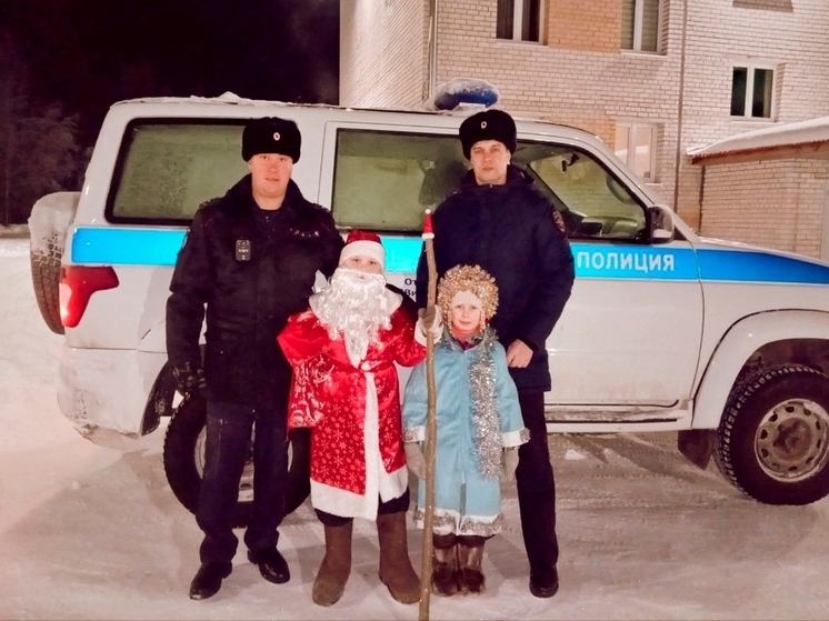 «Ёлка желаний»: полиция Поморья исполняет детские мечты