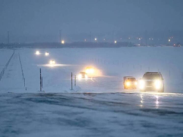 Грузоподъемность выросла на ледовой переправе Салехард — Лабытнанги