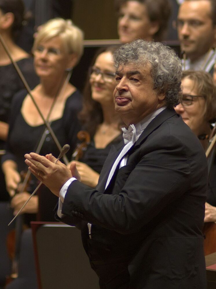 Коренной петербуржец Семен Бычков стал новым директором Парижской оперы