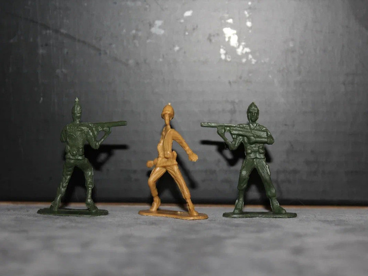 Аграрий из Запорожской области обеспечил бойцов стройматериалами для укрепления обороны