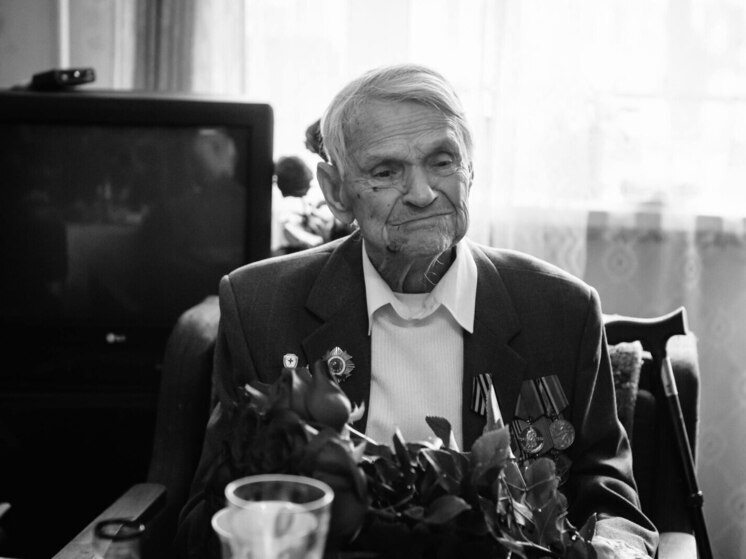 На 102-м году ушел из жизни легендарный ветеран войны и ученый Курского ГАУ Евгений Будкин