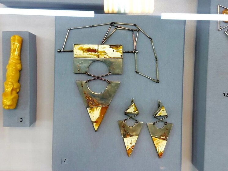 В калининградском Музее янтаря на лекциях расскажут о загадках древних амулетов