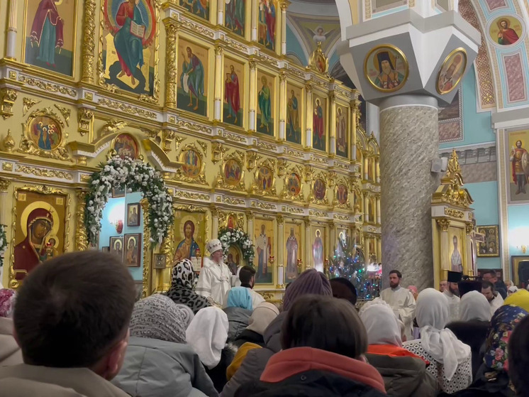 Праздничное Рождественское богослужение проходит в Чите