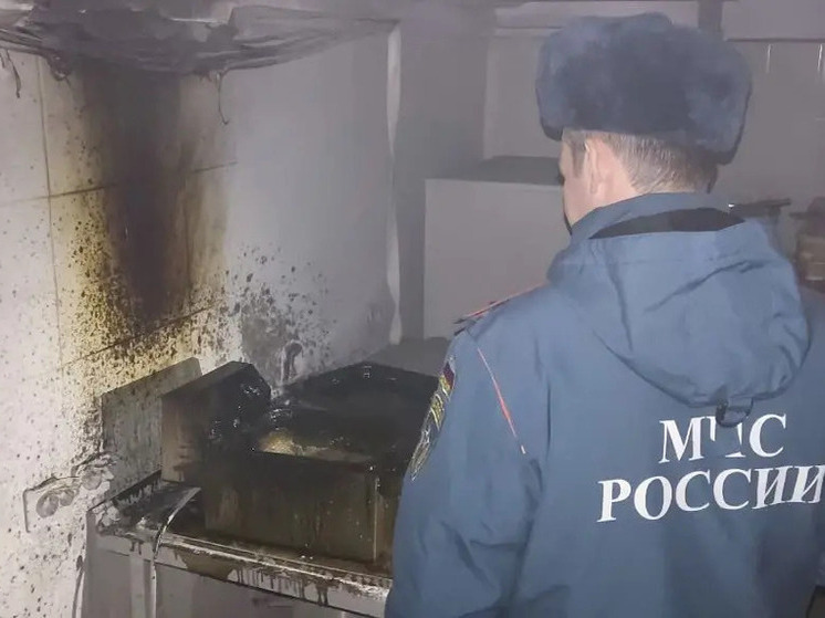 В Орле ликвидировали пожар в торговом центре