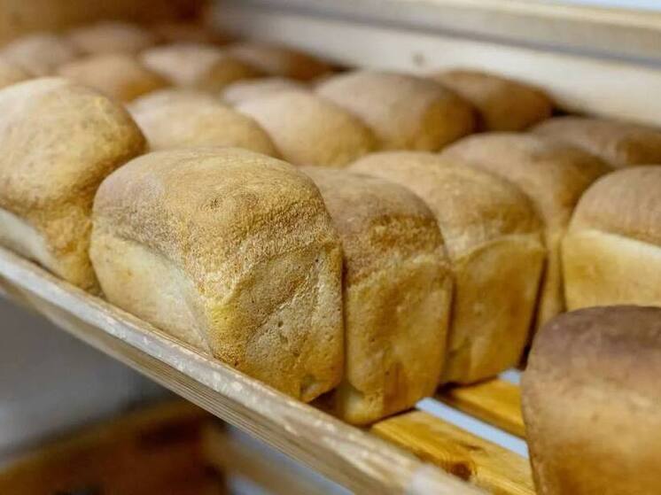 Власти Надыма объяснили причины временного дефицита свежего хлеба