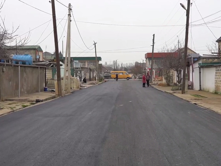 В Дагестанских Огнях начали асфальтировать улицу Зои Космодемьянской