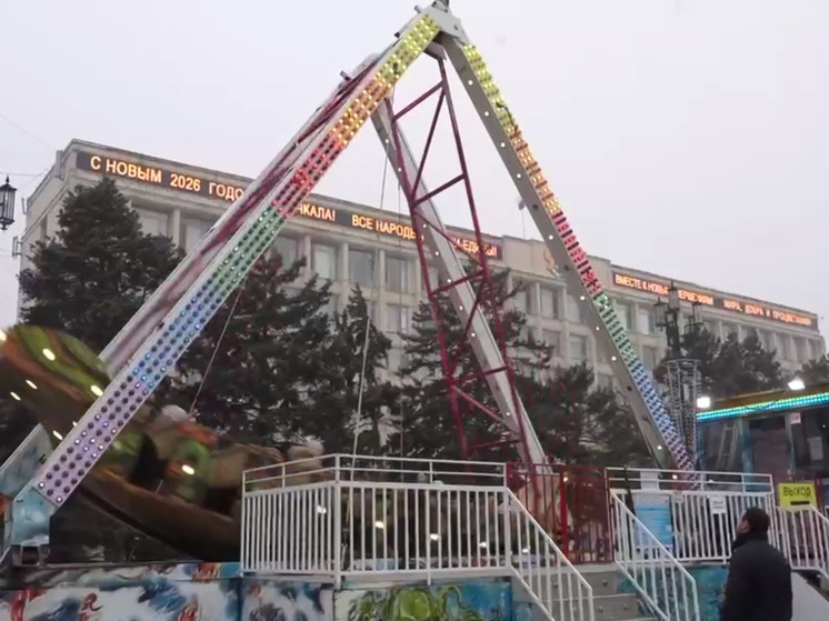 В Махачкале организовали праздник с аттракционами для детей участников СВО