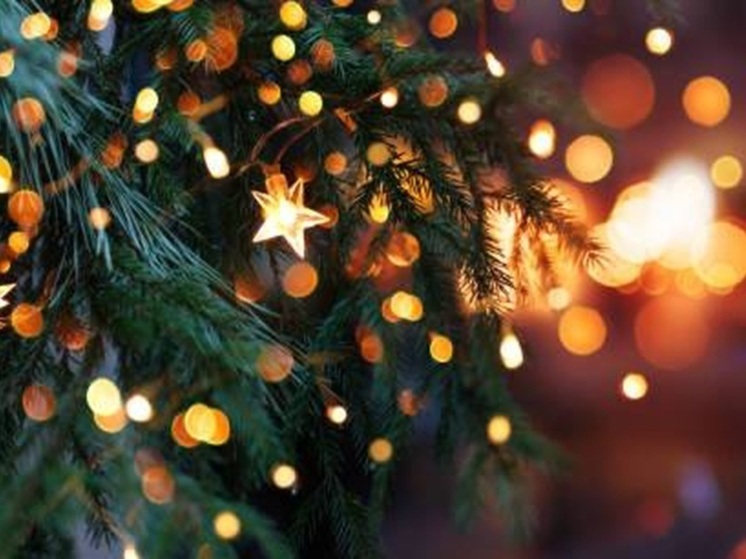 Губернатор поздравил островитян со светлым праздником Рождества Христова