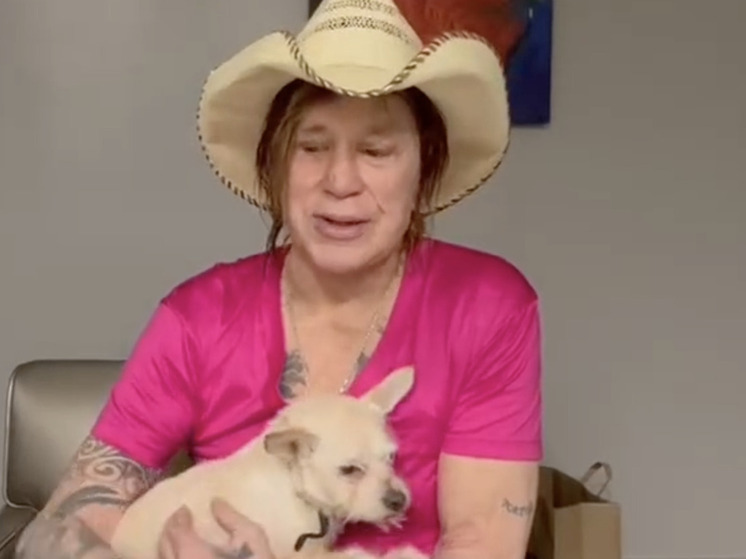 Актер Микки Рурк осудил кампанию по сбору денег для себя