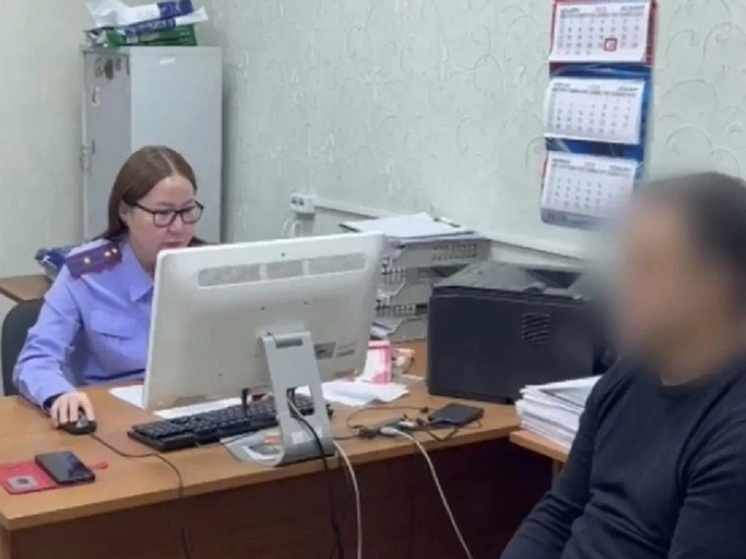 В Усть-Куте из-за инцидента с собаками задержали чиновника районной администрации