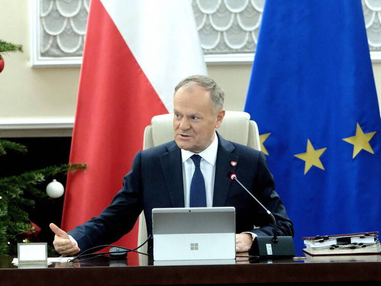 Туск: давление на Россию санкциями необходимо для реального мира на Украине