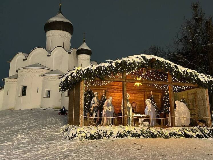 Борис Елкин поздравил псковичей с Рождеством