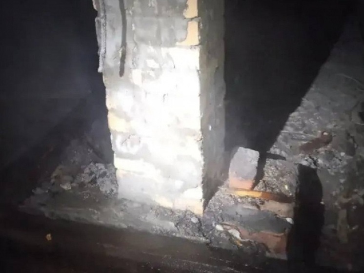 В Карелии пожарные за 13 минут справились с возгоранием в доме