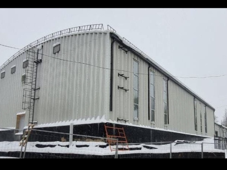  В Смоленске на проспекте Гагарина к маю 2026 года откроется современный теннисный центр