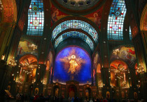 В то время как западный мир уже отпраздновал Рождество, миллионы православных христиан и ряда других конфессий по всей планете встречают один из главных праздников 7 января