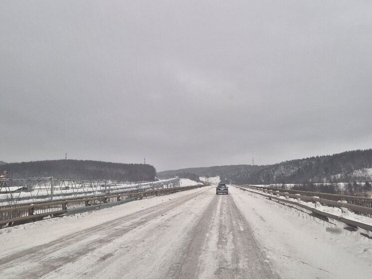Из-за штормового предупреждения на Сахалине ограничат движение междугородних автобусов