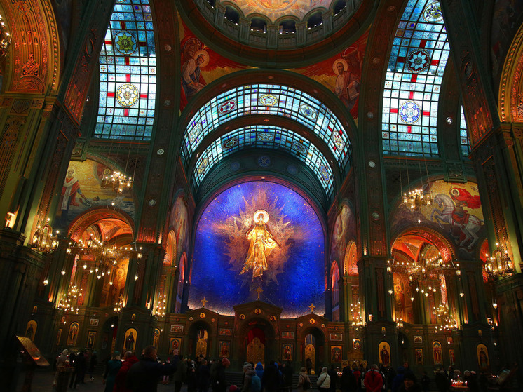 Какие уникальные обычаи и народные обряды наполняют смыслом православное Рождество