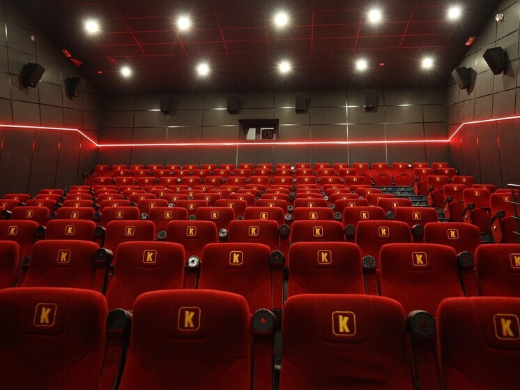 Билеты в кино в Москве взлетели до 8 тыс. рублей