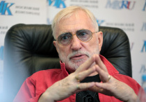 «Родня», «Здравствуй и прощай», «Полеты во сне и наяву», «Одинокая женщина желает познакомиться»…