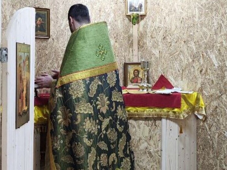 Тарусский «Монах» провел службу в полевом храме на СВО