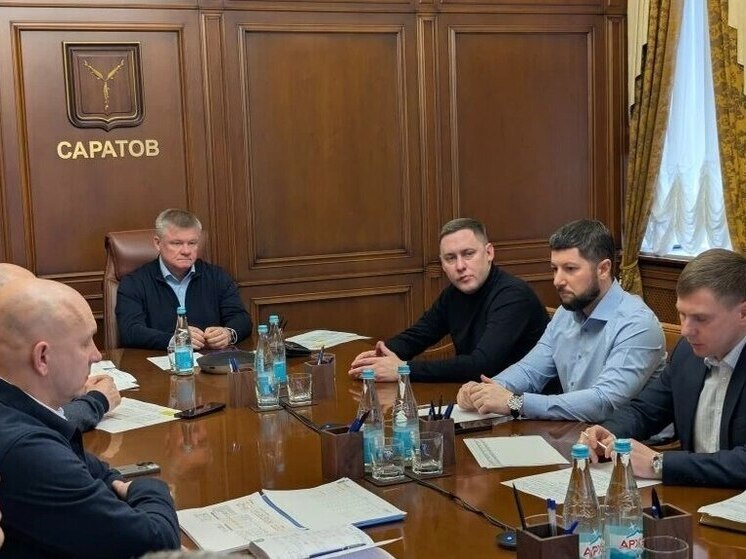 Глава Саратова раскритиковал управляющие компании за срыв уборки снега