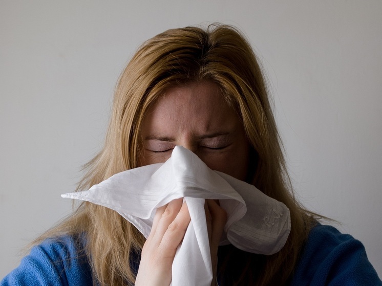 Врач из Новосибирска объяснил связь между гонконгским гриппом и потерей слуха