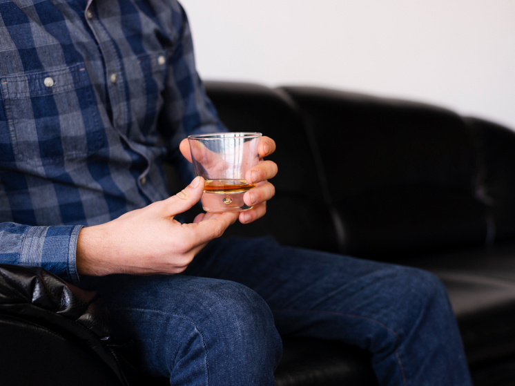 Росгвардия пресекла серию «коньячных» краж в одном из магазинов Кирова