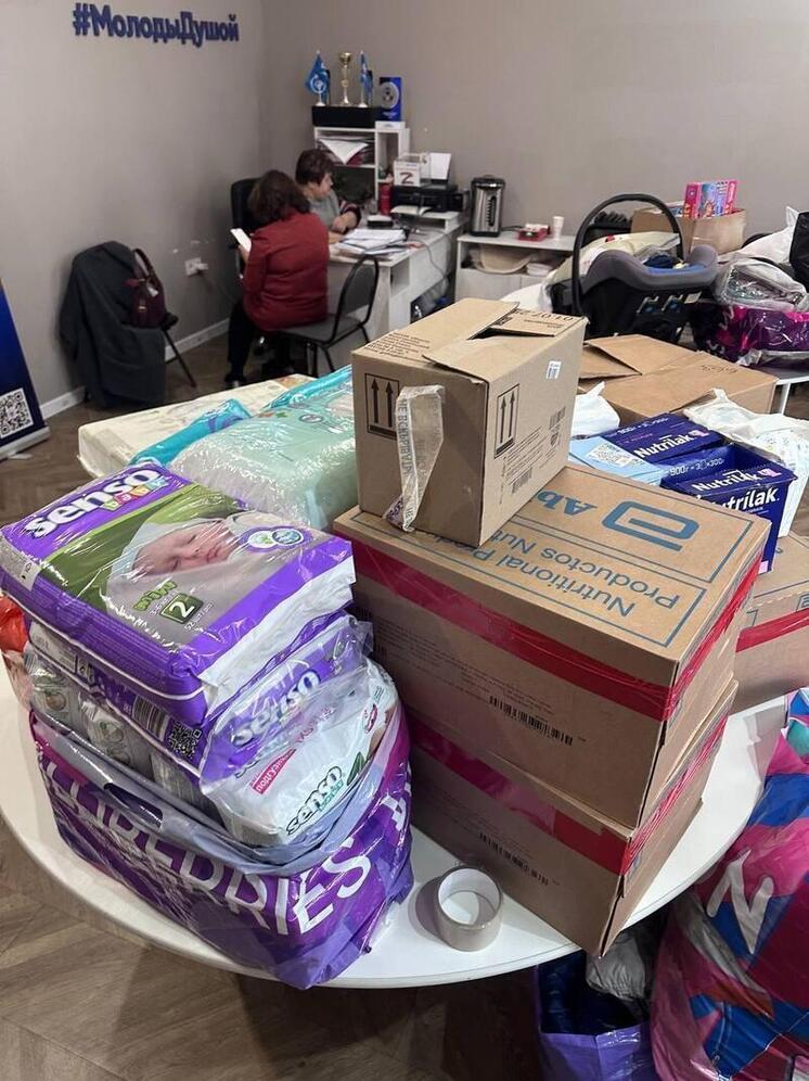 Волонтёры из Севастополя привезли новогоднюю помощь на Херсонщину