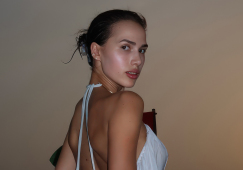 «Какой большоооой бриллиант»: Загитова шокировала фотографией с кольцом на безымянном пальце