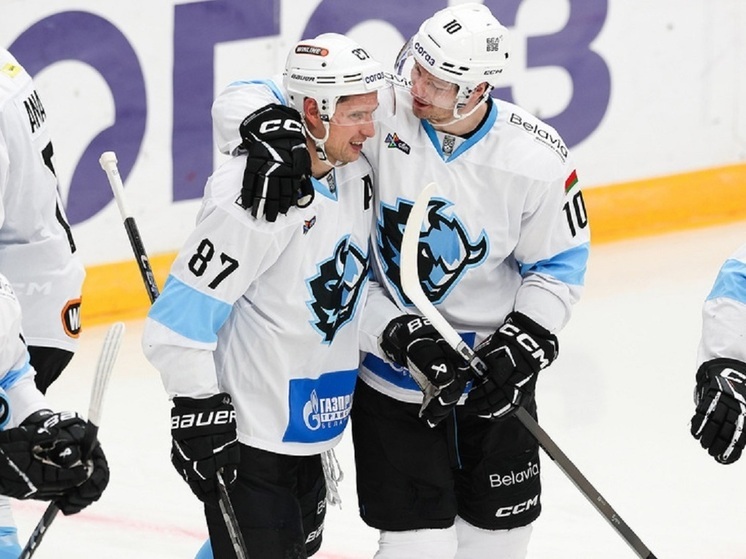 6 января 2026 года ЦСКА на домашней арене победил минское «Динамо» в матче КХЛ со счётом 4:2. Главный тренер гостей Дмитрий Квартальнов раскритиковал работу арбитров, указав на спорные отмену гола Борикова и удаления Кузнецова и Демченко. По его мнению, судьи действовали формально, игнорируя контекст игры. 