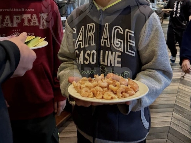 Капитан «Спартака» Роман Зобнин и его воспитанники отравились в поселке Лоо