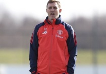 7 января 2026 года Даррен Флетчер назначен временным главным тренером «Манчестер Юнайтед» после отставки Рубена Аморима. Перед принятием решения он проконсультировался с сэром Алексом Фергюсоном и получил его поддержку. Флетчер, бывший игрок клуба и тренер академии, возглавит команду как минимум в матчах против «Бернли» (7 января) и, вероятно, «Брайтон энд Хоув Альбион» (11 января). «Юнайтед» занимает шестое место в Премьер-лиге с 31 очком после 20 туров.